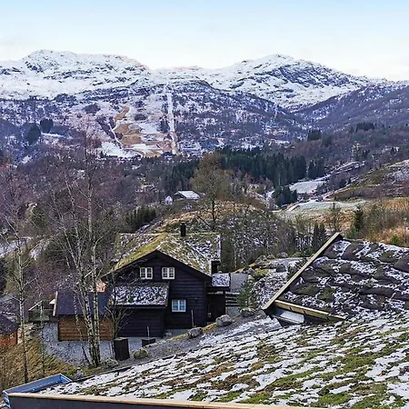 Awesome In W/ Wifi And 5 Bedrooms בית נופש Saudasjøen